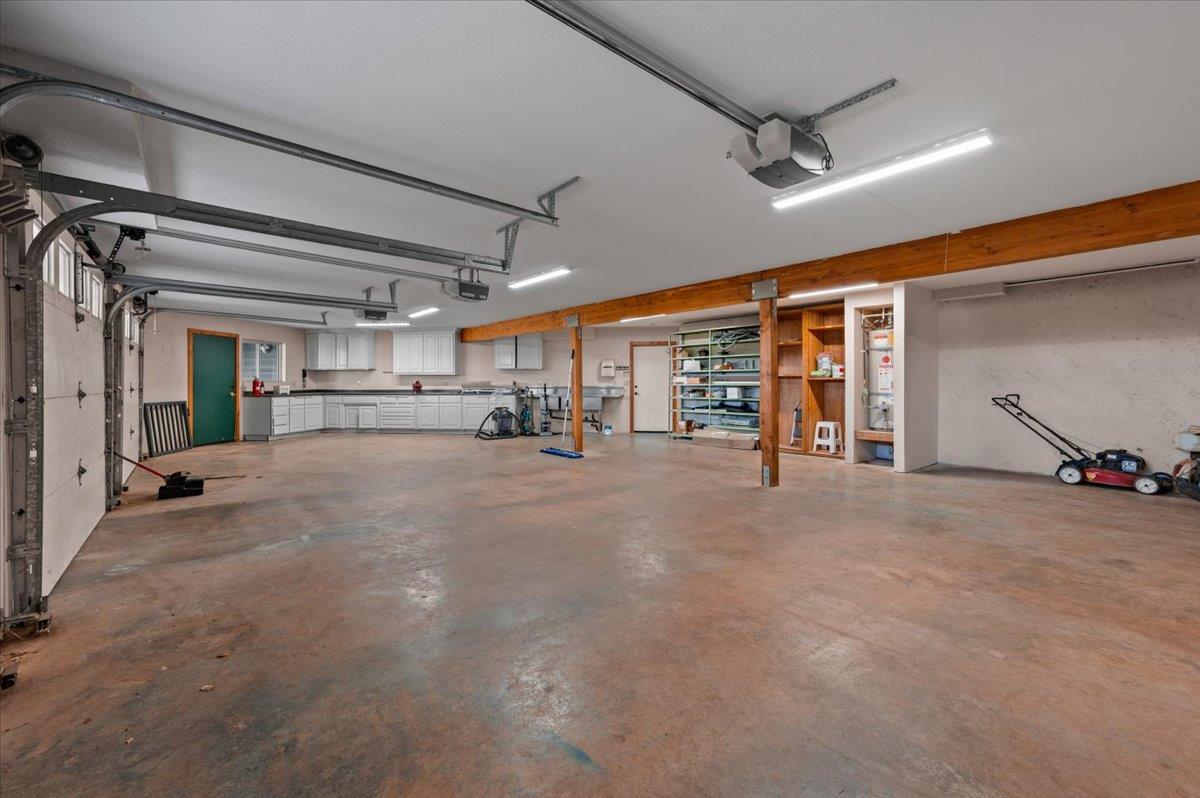 16000 Southridge Road Penn Valley, CA 95946 - Photo 49 of 75 a view of a garage with gym equipment