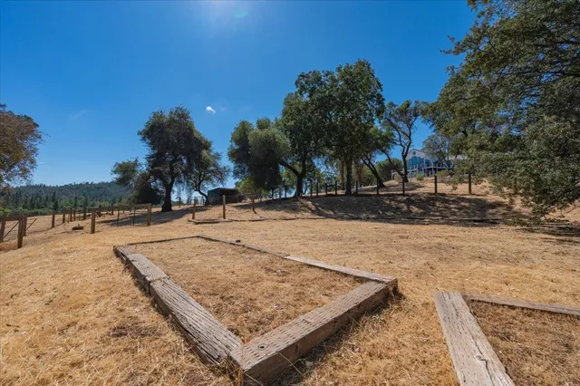 $1,500,000 | 16000 Southridge Road, Penn Valley, CA 95946