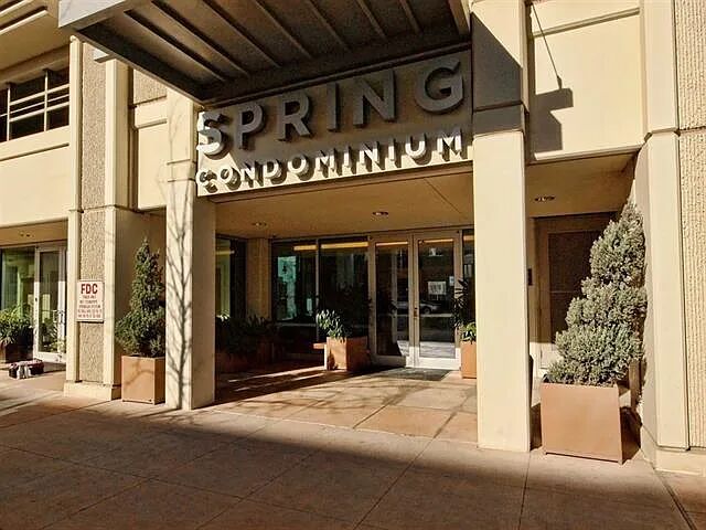 300 Bowie Street, Unit 2504 Austin, TX 78703 - Photo 2 of 10 Property entrance