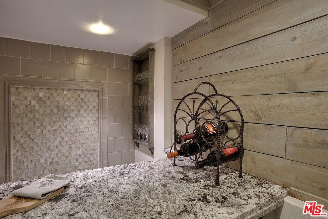 15098 Rayneta Drive Sherman Oaks, CA 91403 - Photo 49 of 51 a view of a entryway