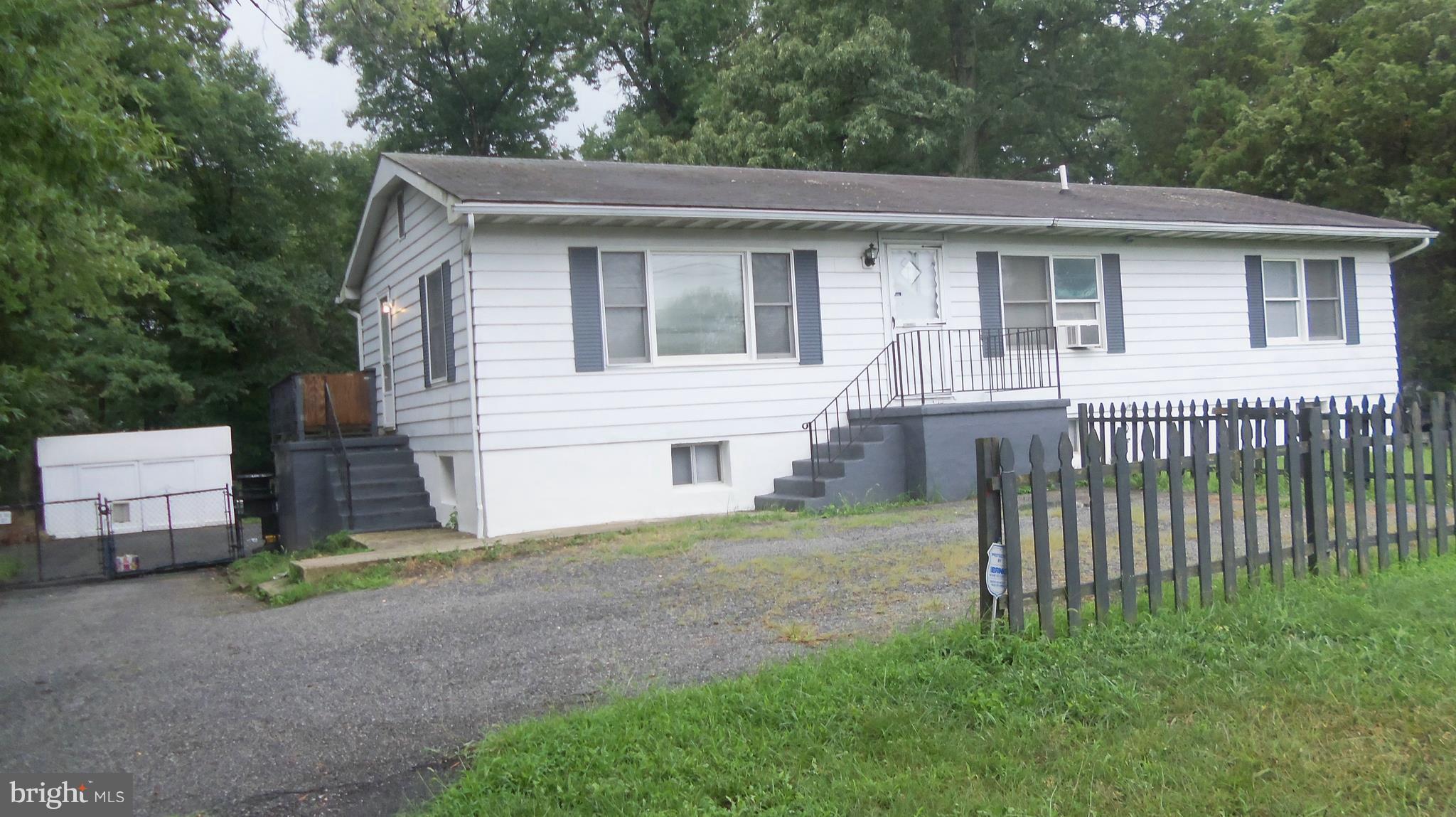 Plenty of parking front & rear of property!