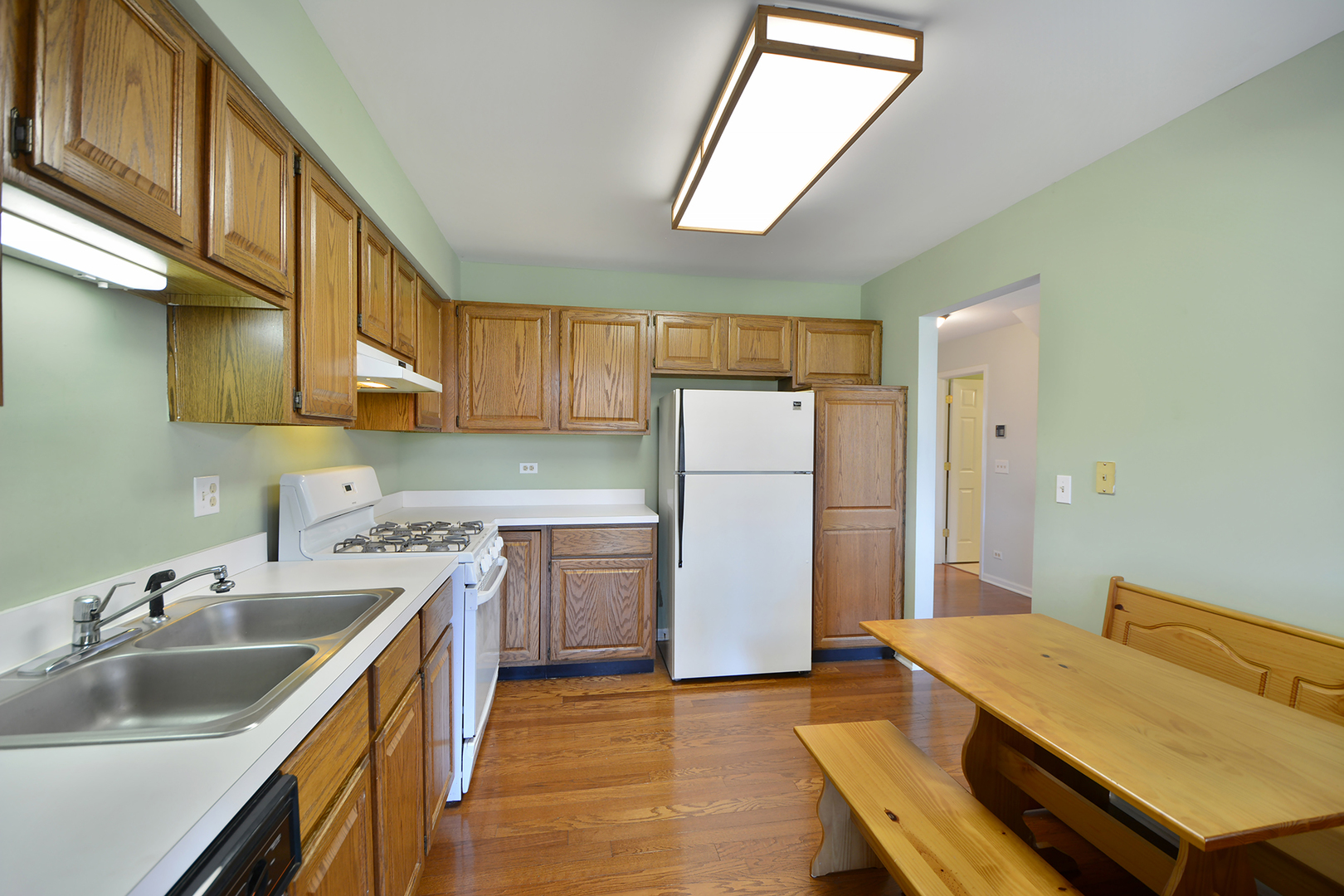 725 Ripple Brook Lane Elgin, IL 60120 - Photo 11 of 29