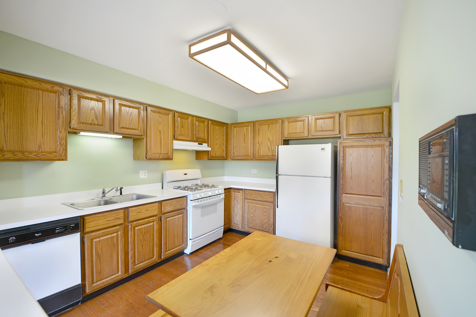 725 Ripple Brook Lane Elgin, IL 60120 - Photo 12 of 29