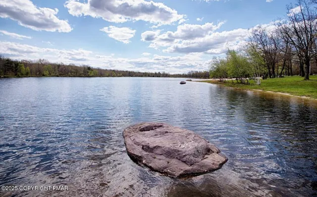 $2,000 | 6 Junco Lane, Albrightsville, PA 18210