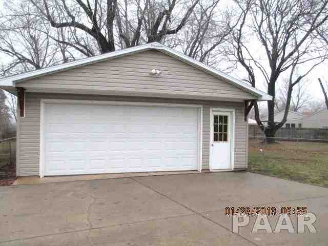 107 Lincoln Road Marquette Heights, IL 61554 - Photo 4 of 8 Gallery Image 4