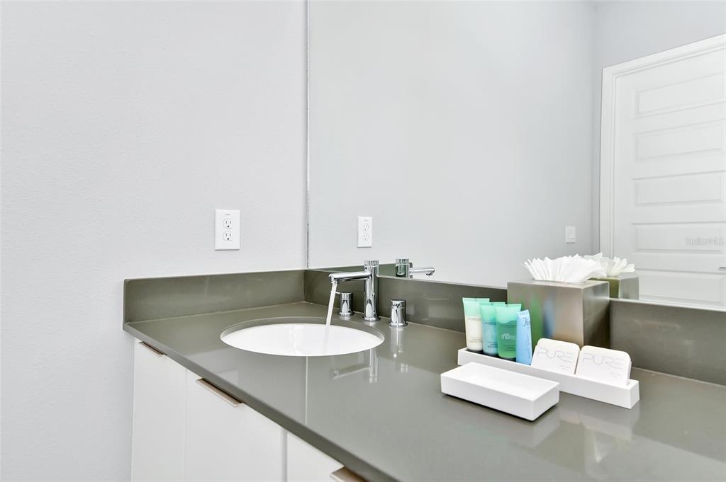 7740 Sandy Ridge Drive, Unit 121 Reunion, FL 34747 - Photo 17 of 60