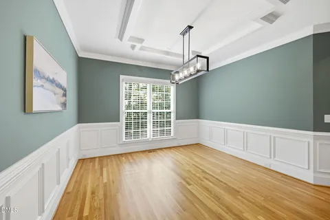 $895,000 | 215 Lansbrooke Lane, Apex, NC 27502