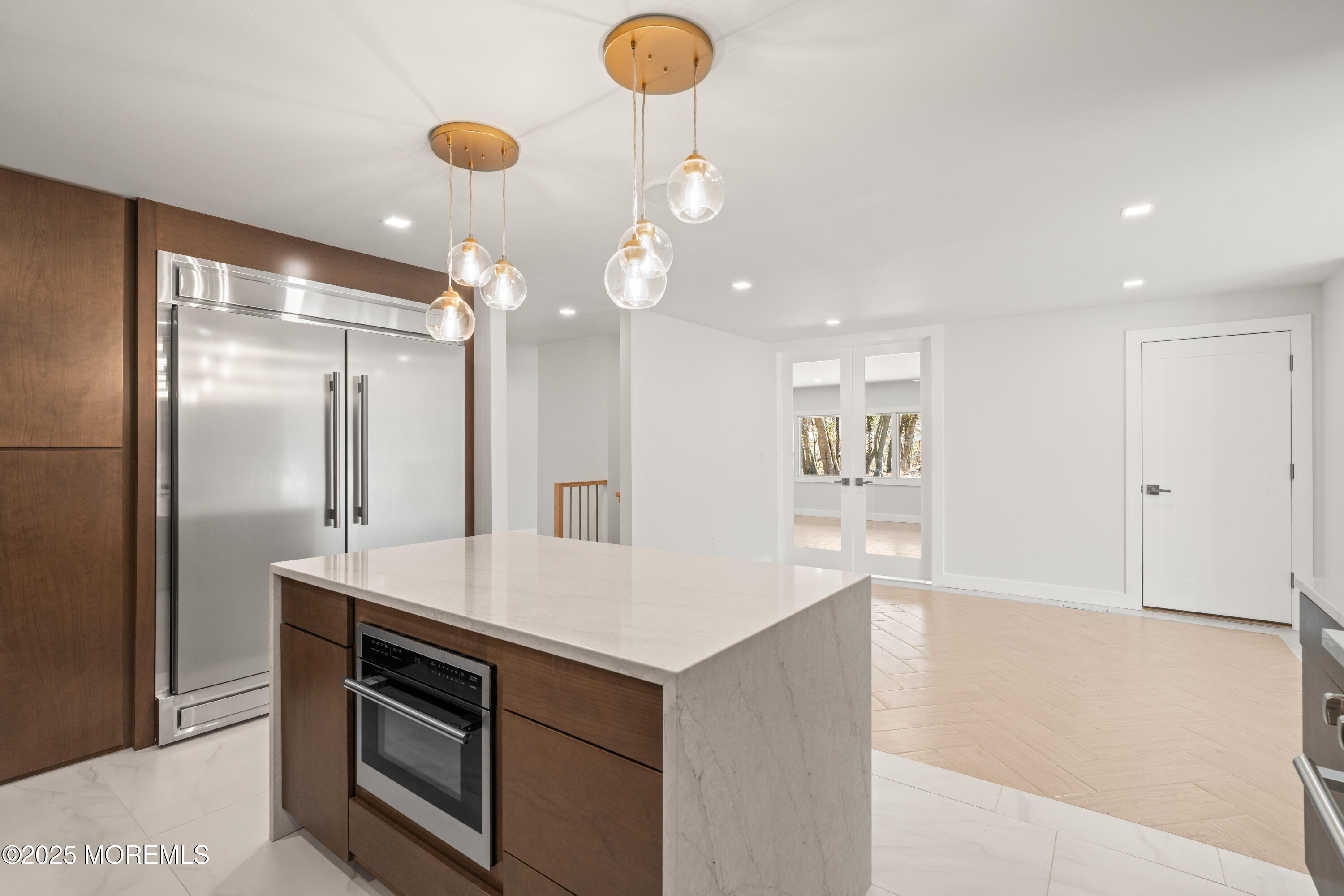 441 Slocum Place Oakhurst, NJ 07755 - Photo 17 of 61 020a