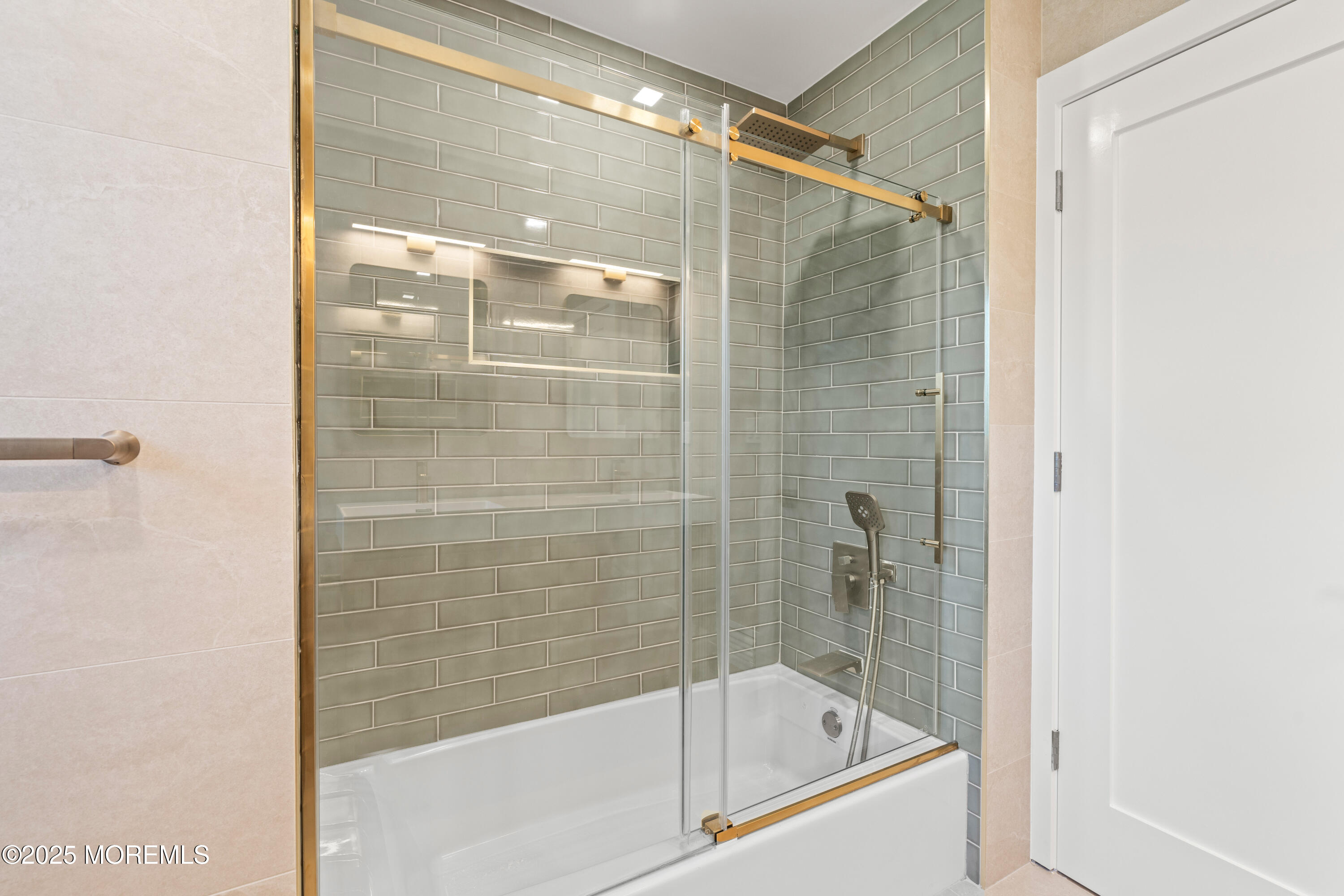 441 Slocum Place Oakhurst, NJ 07755 - Photo 29 of 61 a bathroom with a shower and a bathtub