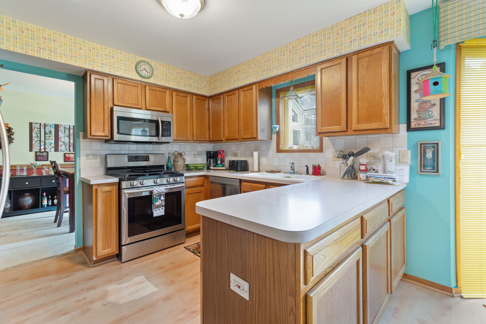 255 Ironbark Court Bolingbrook, IL 60440 - Photo 7 of 21