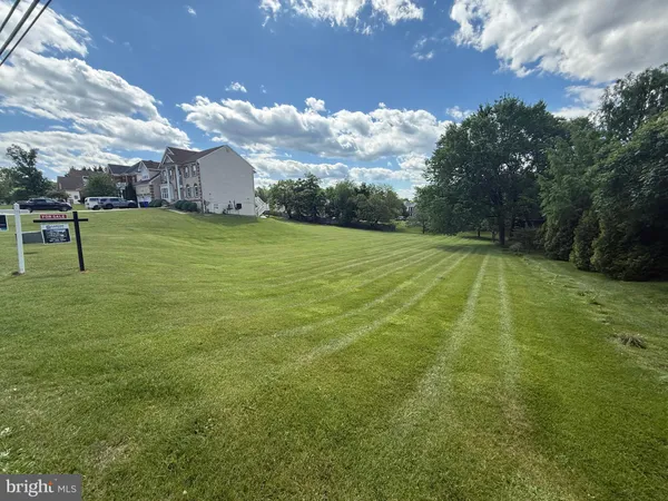 $600,000 | 4996 Ilchester Road, Ellicott City, MD 21043