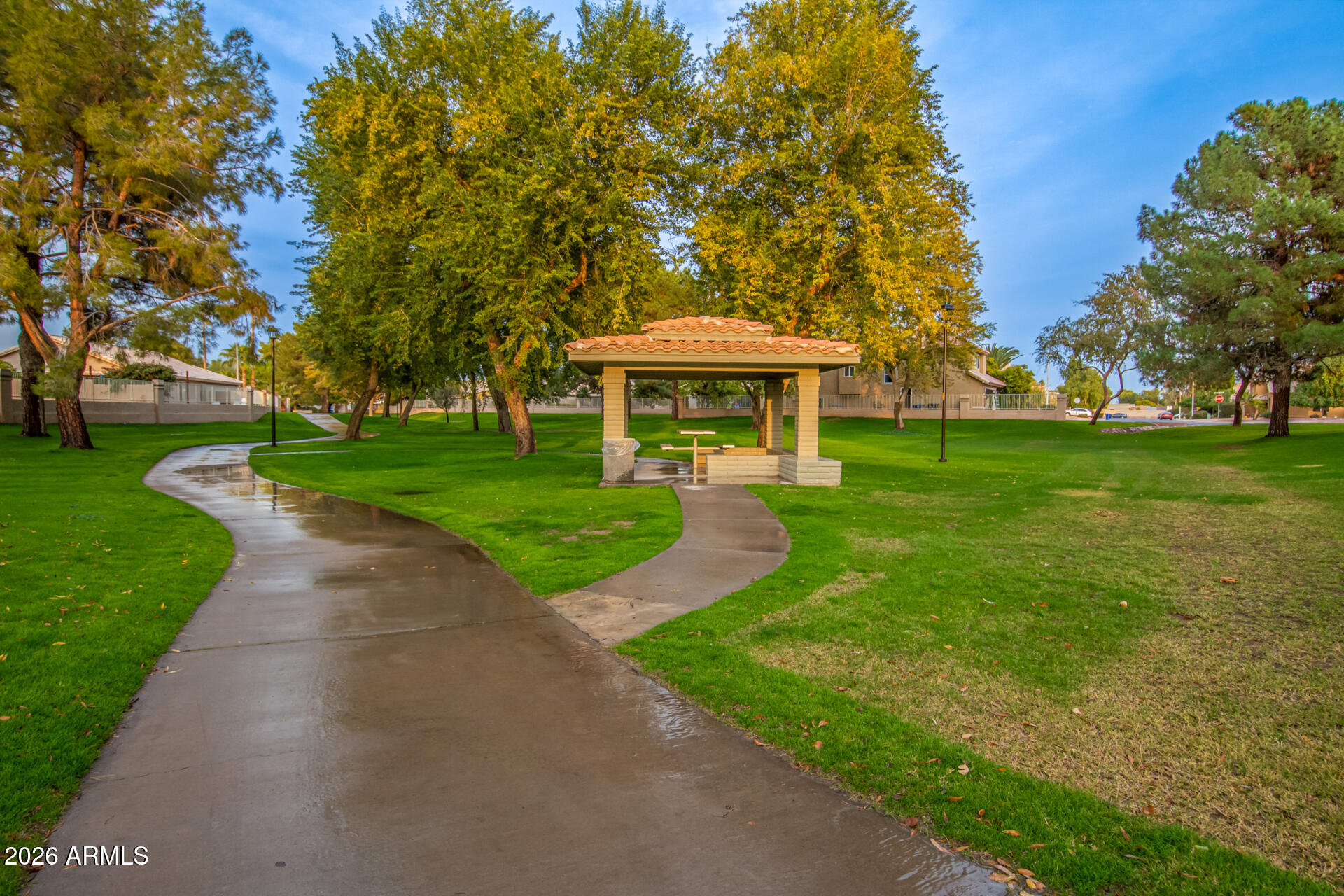 1825 West Ray Road, Unit 2098 Chandler, AZ 85224 - Photo 30 of 30 a view of a house with a yard