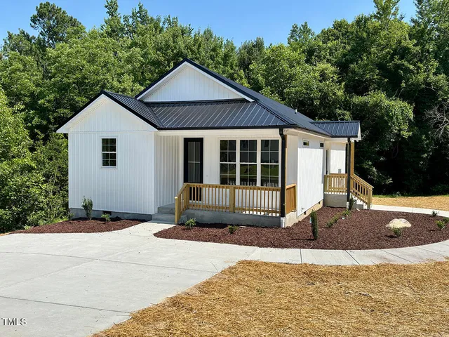 $289,900 | 205 Gentry Street, Roxboro, NC 27573