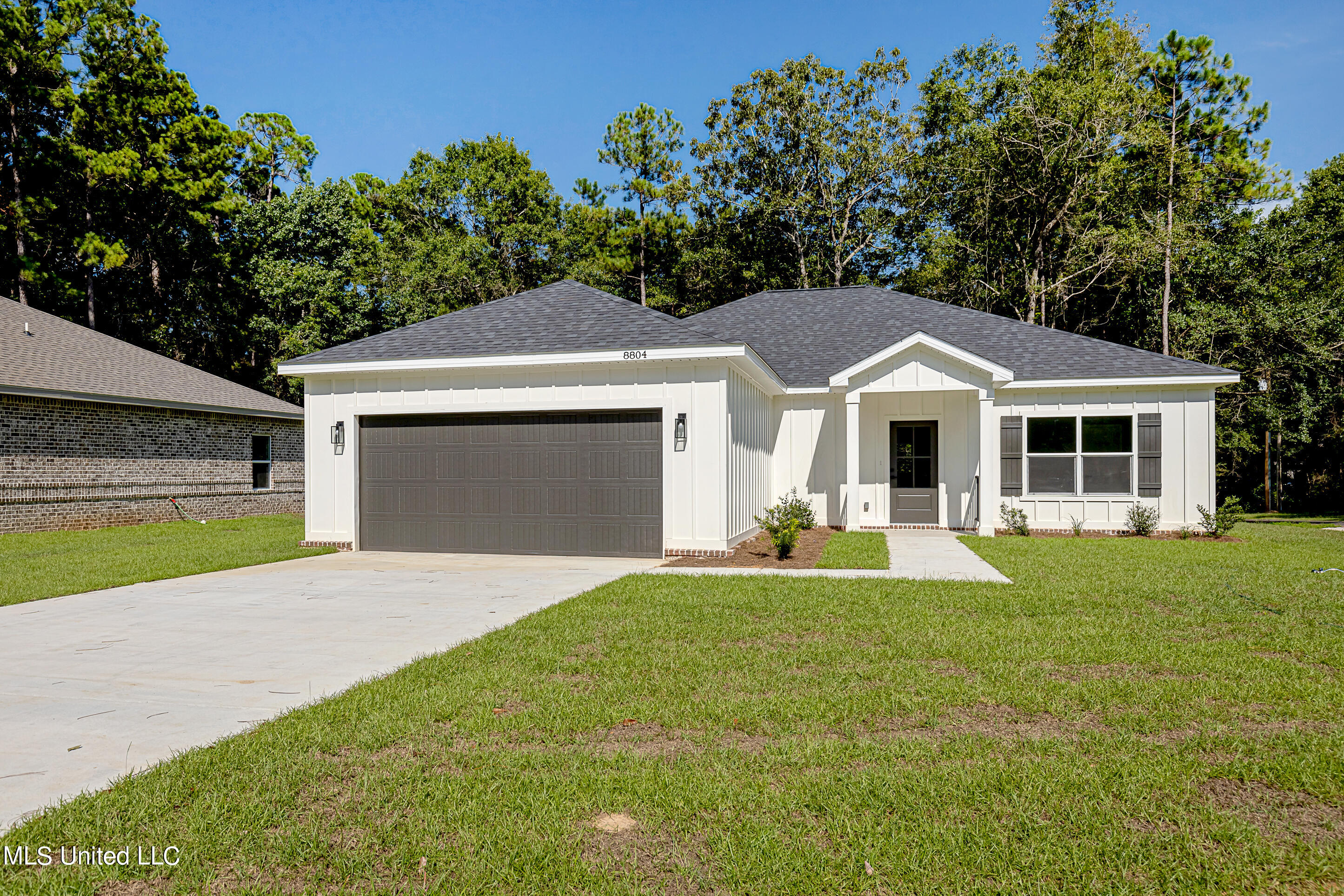 8804 Ferry Point Road Gautier, MS 39553 - Photo 1 of 55 IMG_1663