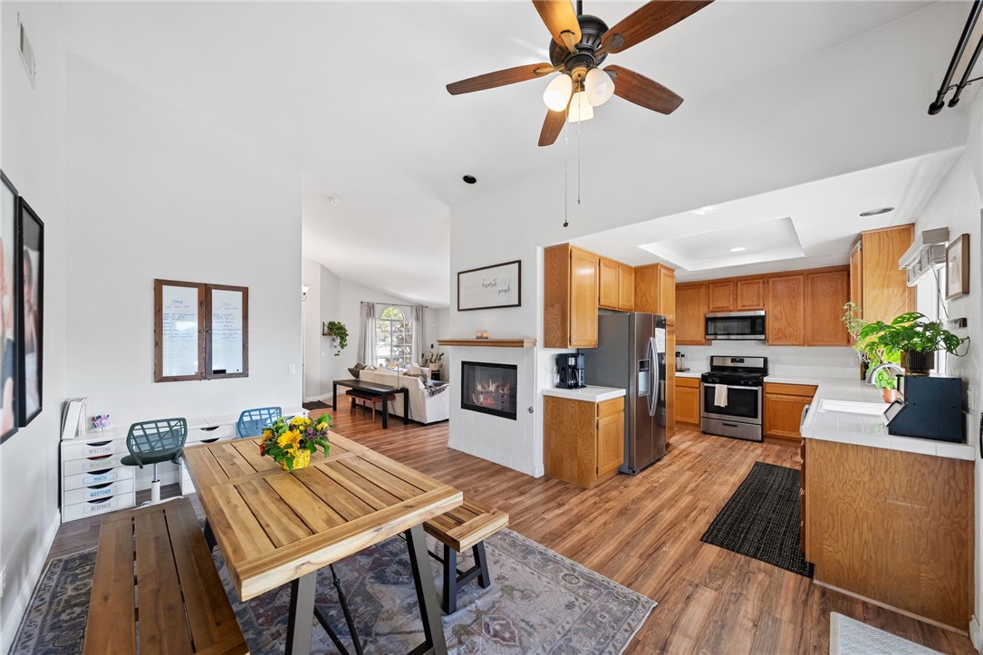 813 Pike Drive Hemet, CA 92544 - Photo 16 of 39