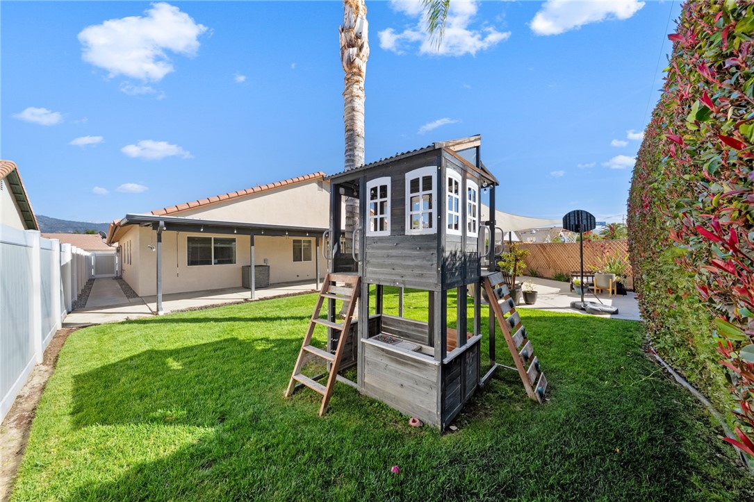 813 Pike Drive Hemet, CA 92544 - Photo 32 of 39