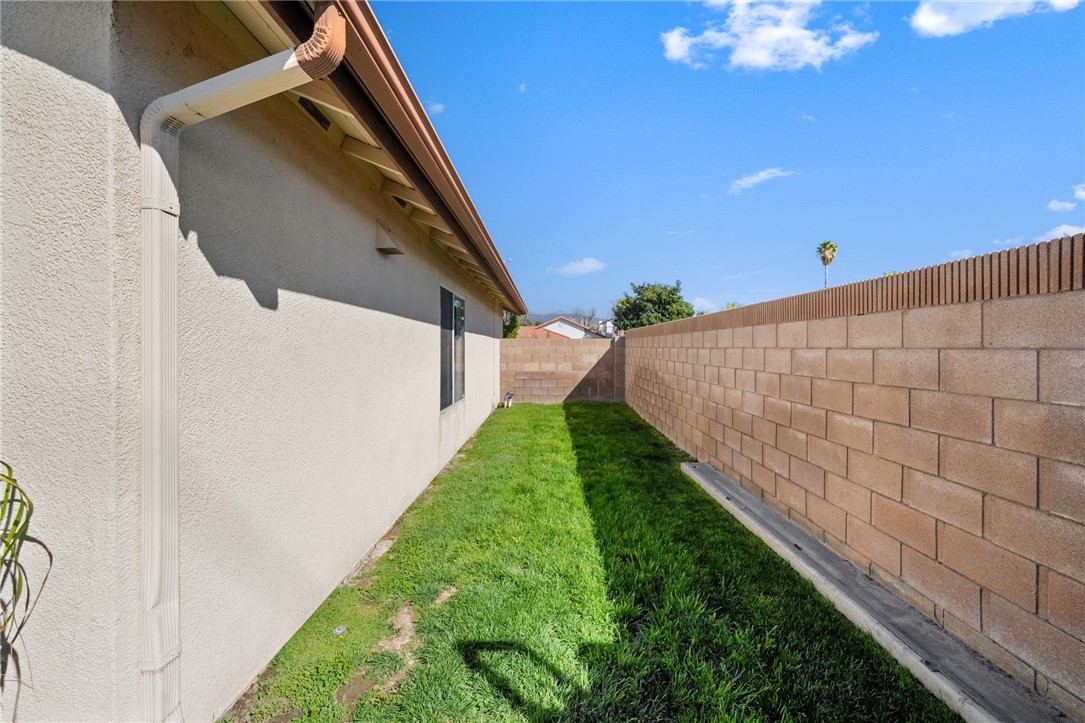 813 Pike Drive Hemet, CA 92544 - Photo 37 of 39