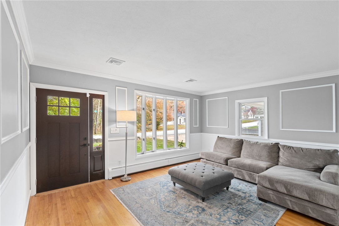 21 Lantern Road Smithfield, RI 02917 - Photo 10 of 49 Gallery Image 10