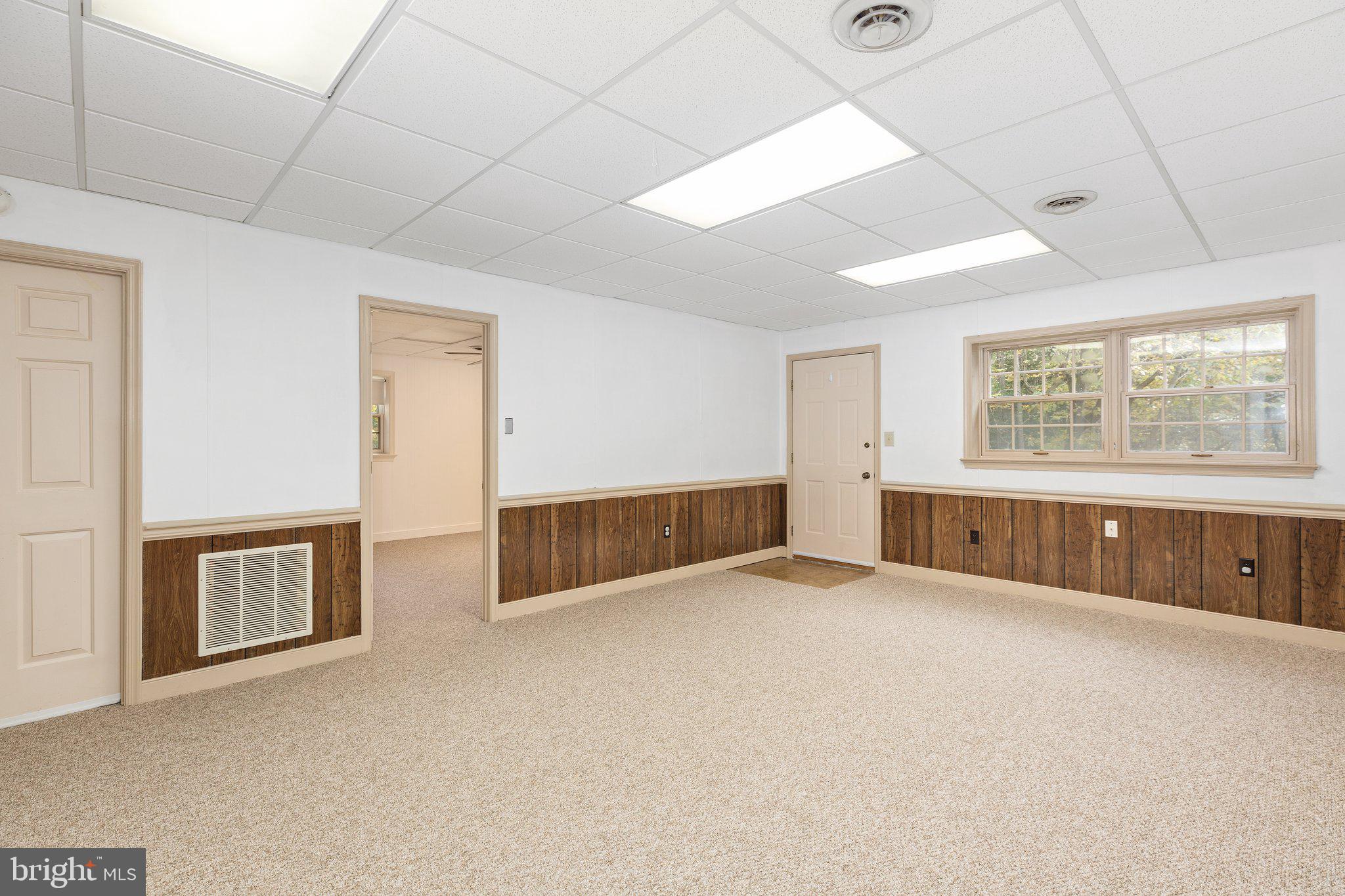 15211 Poplar Neck Road King George, VA 22485 - Photo 39 of 54 Family Room