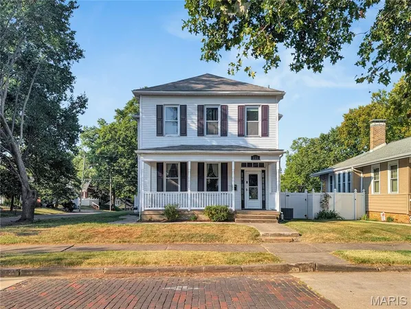 $174,900 | 222 Wabash Avenue, Belleville, IL 62220