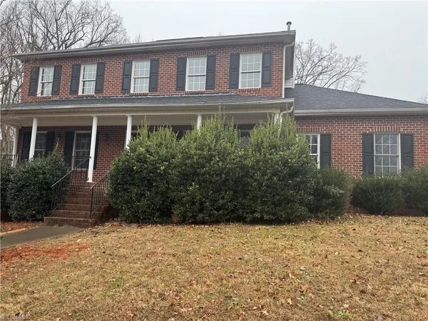 $560,000 | 110 Chestnut Hill Court, Winston-Salem, NC 27106