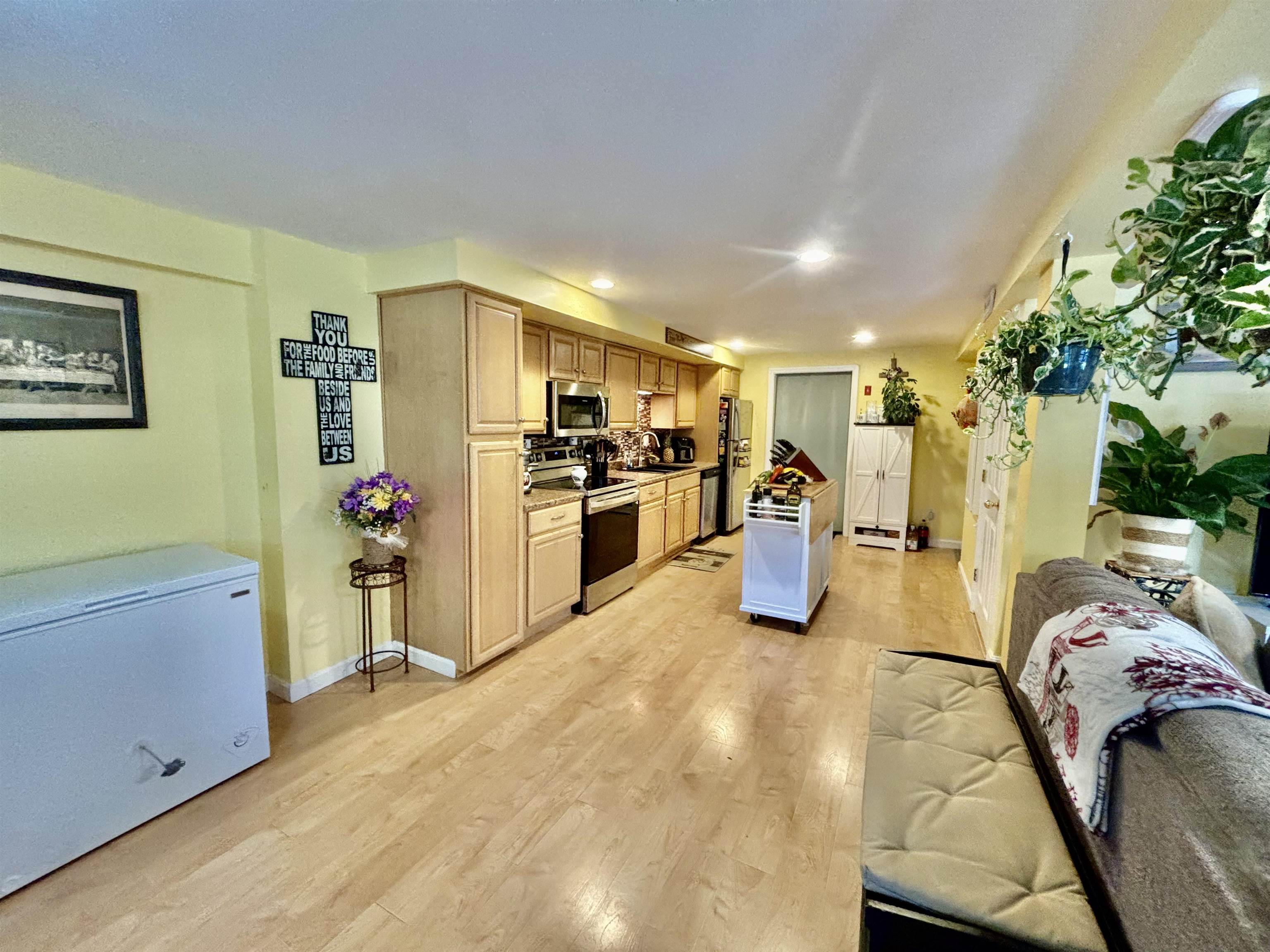 436 Winnacunnet Road Hampton, NH 03842 - Photo 28 of 45