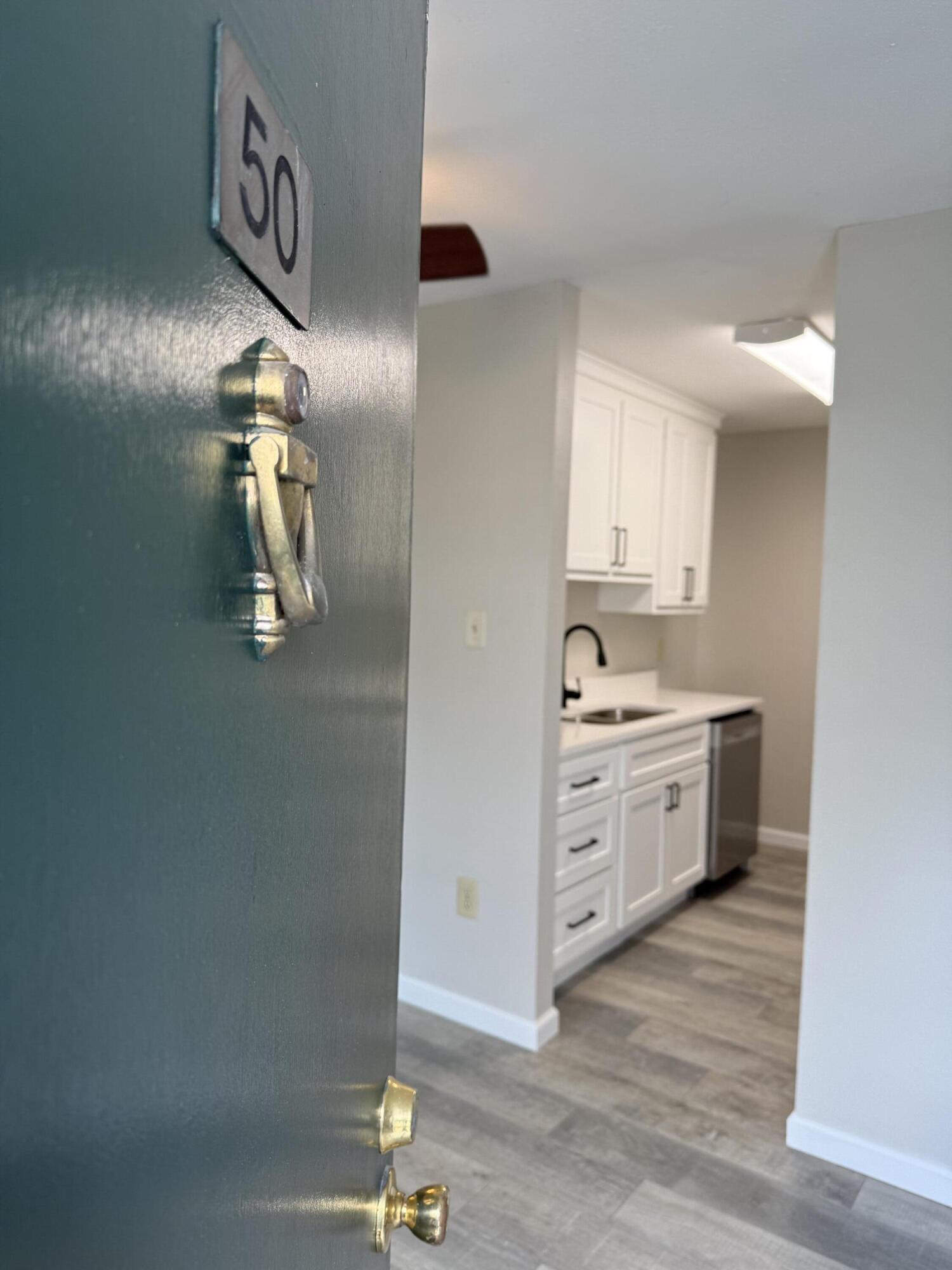 900 Mountain Creek Road, Unit C50 Chattanooga, TN 37405 - Photo 16 of 20 IMG_4828