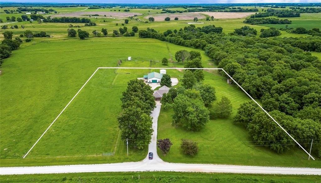 33309 Taylor Road Drexel, MO 64742 - Photo 3 of 35