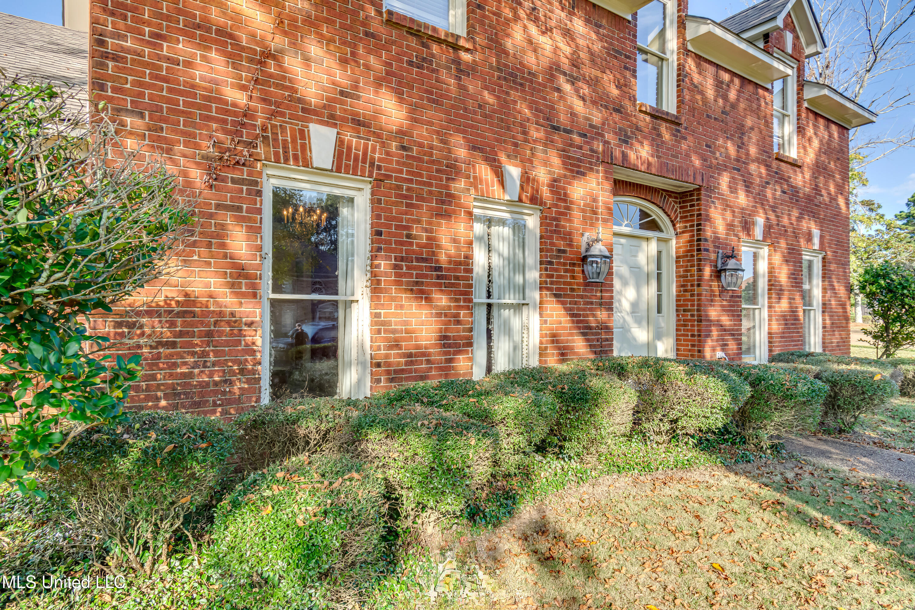 11 South Crownpointe Drive Jackson, MS 39211 - Photo 5 of 68 11 Crownpointe Dr-6