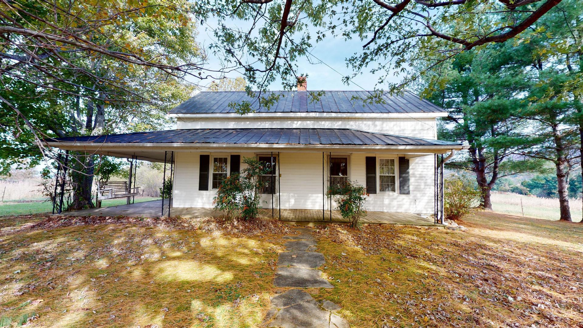 655 Perry Davis Road Greeneville, TN 37743 - Photo 3 of 17 655-Perry-Davis-Rd-11062020_092934