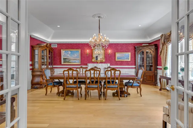 $3,850,000 | 11 Danton Lane North, Locust Valley, NY 11560