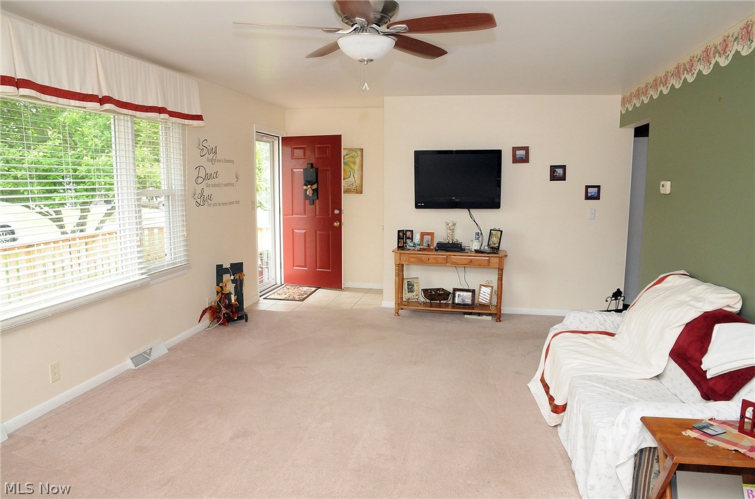 64192 Morrison Road Cambridge, OH 43725 - Photo 4 of 22