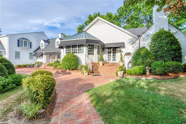 $2,499,900 | 6 Curtis Court, Thomasville, NC 27360