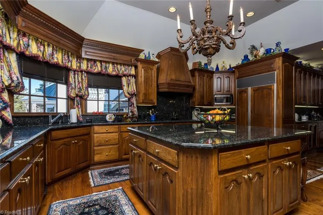 $2,499,900 | 6 Curtis Court, Thomasville, NC 27360