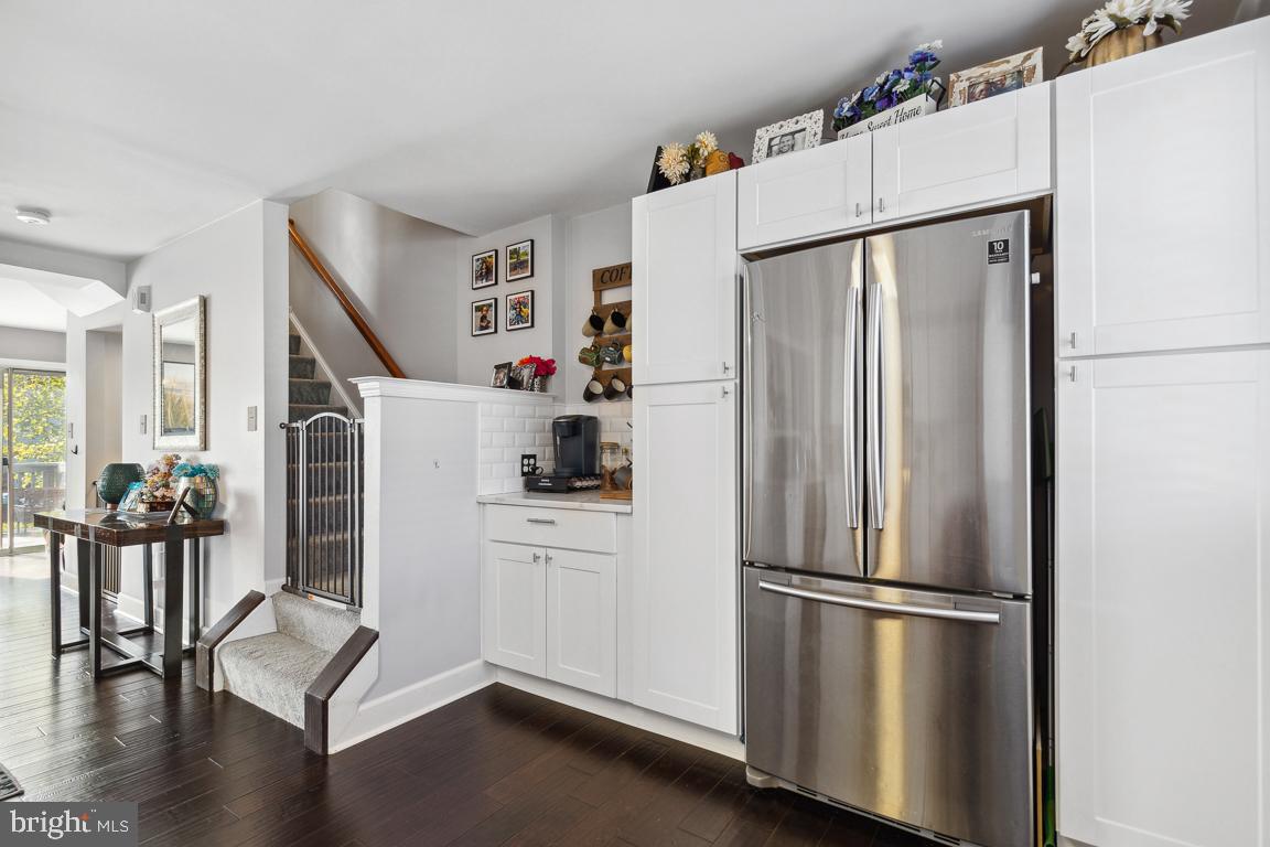 20863 Apollo Terrace Ashburn, VA 20147 - Photo 7 of 27 Additional Cabinetry