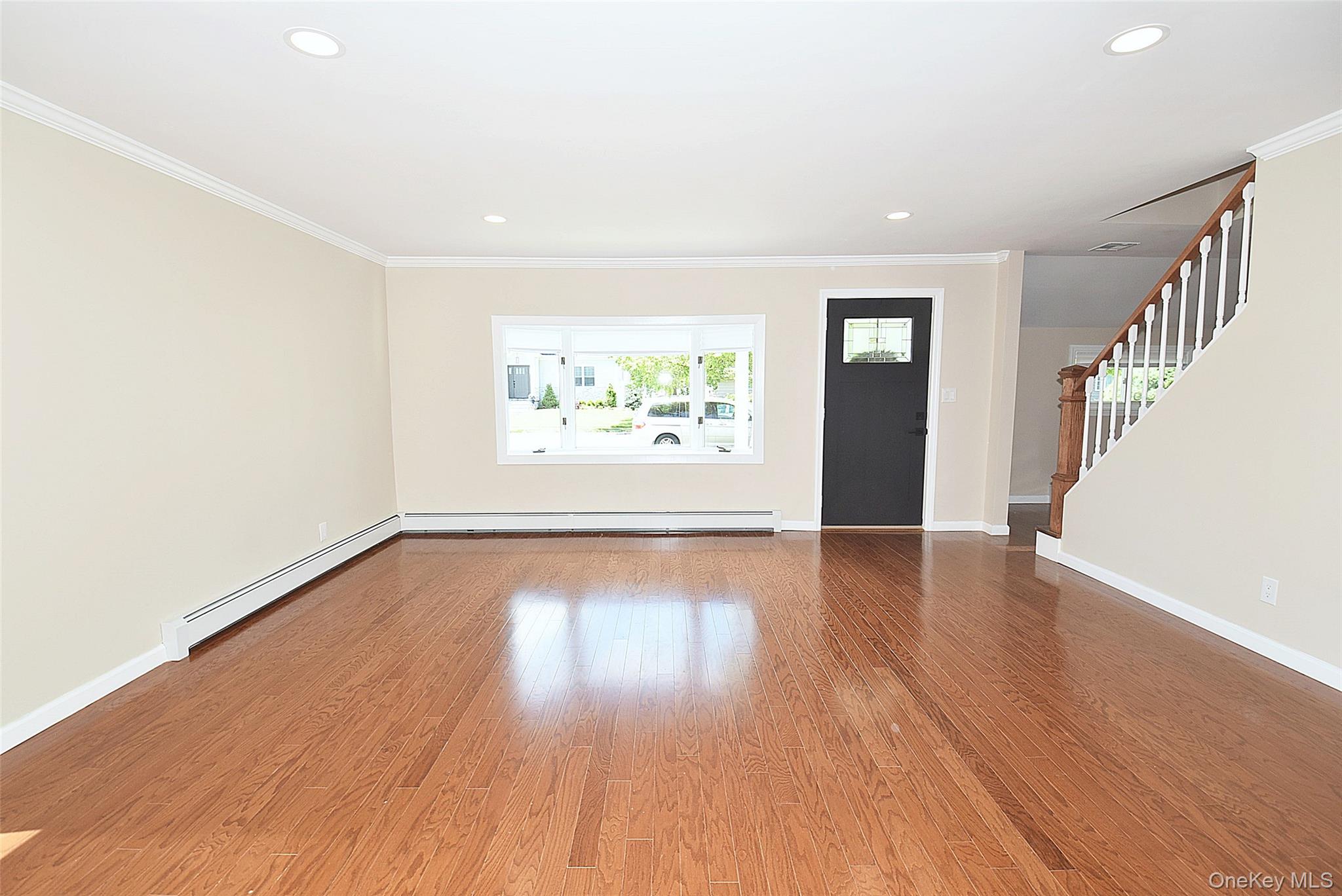 4195 Florence Road Bethpage, NY 11714 - Photo 2 of 23