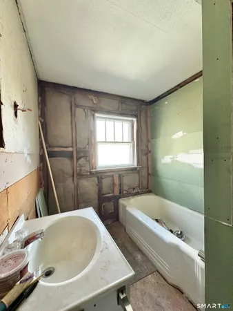 $199,900 | 18 Palmer Street, Killingly, CT 06239