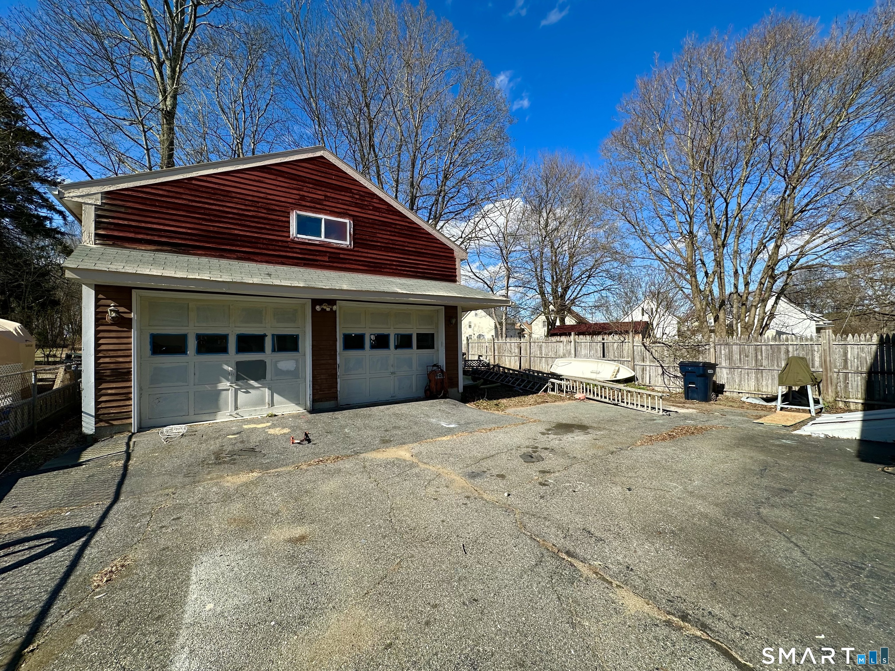 18 Palmer Street Killingly, CT 06239 - Photo 4 of 35
