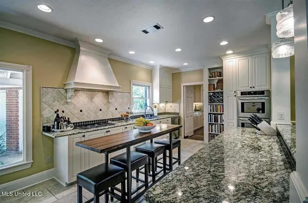 $366,900 | 5145 Canton Heights Drive, Jackson, MS 39211