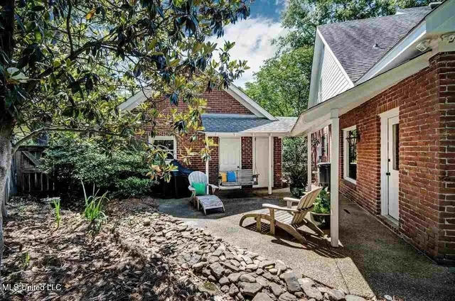 $366,900 | 5145 Canton Heights Drive, Jackson, MS 39211