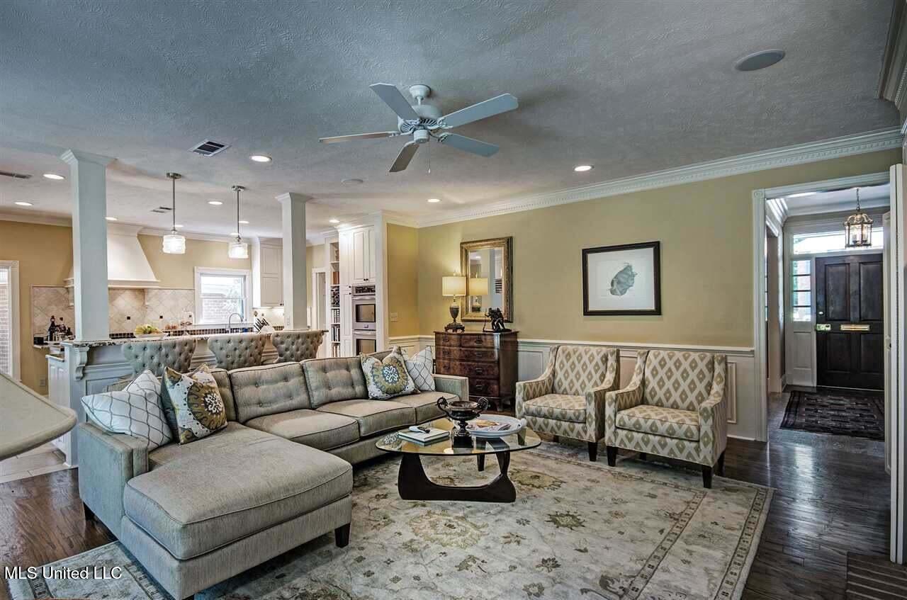 5145 Canton Heights Drive Jackson, MS 39211 - Photo 7 of 24 Den 3