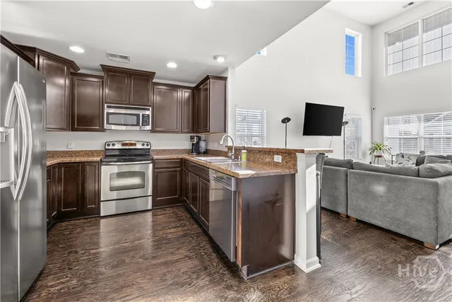 $320,000 | 113 Crabapple Circle, Port Wentworth, GA 31407