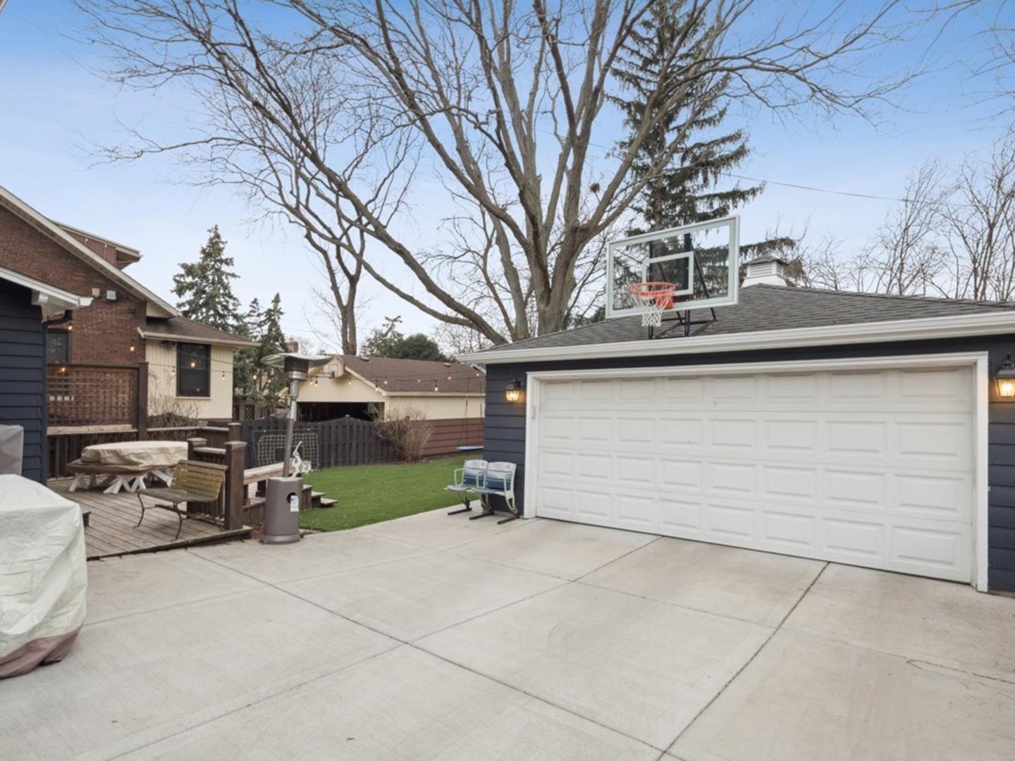 518 Vine Avenue Park Ridge, IL 60068 - Photo 24 of 27 a view of parking space with seating space and trees