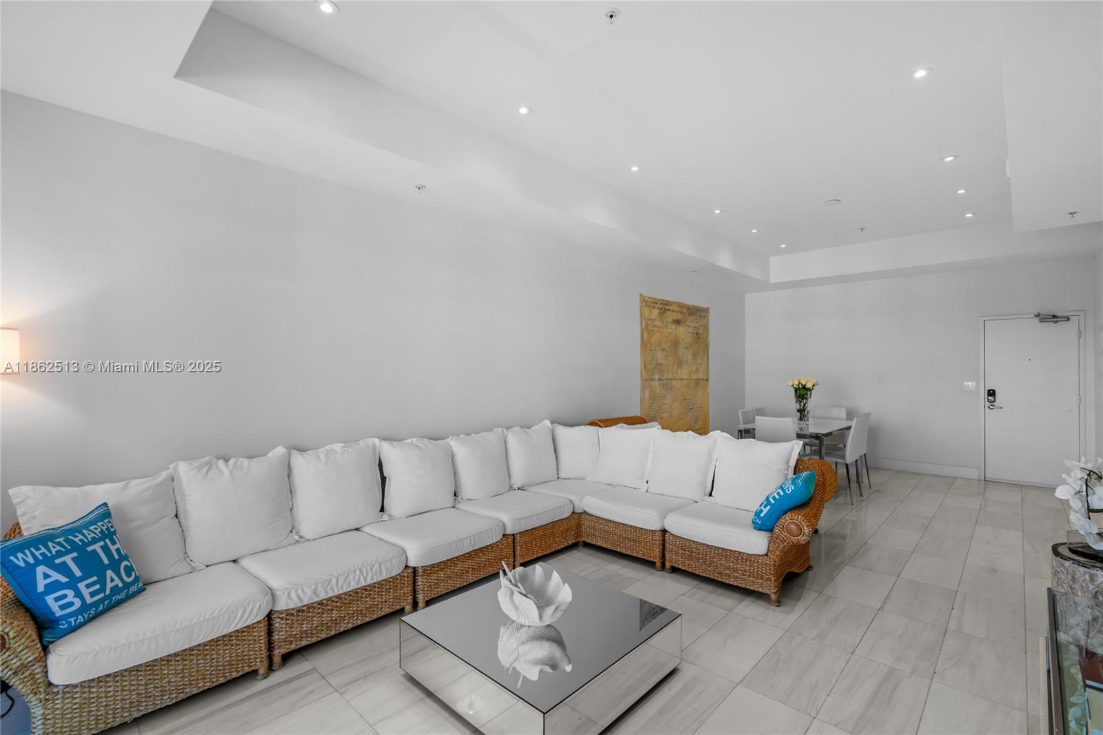 1500 Bay Road, Unit 1548S Miami Beach, FL 33139 - Photo 3 of 63