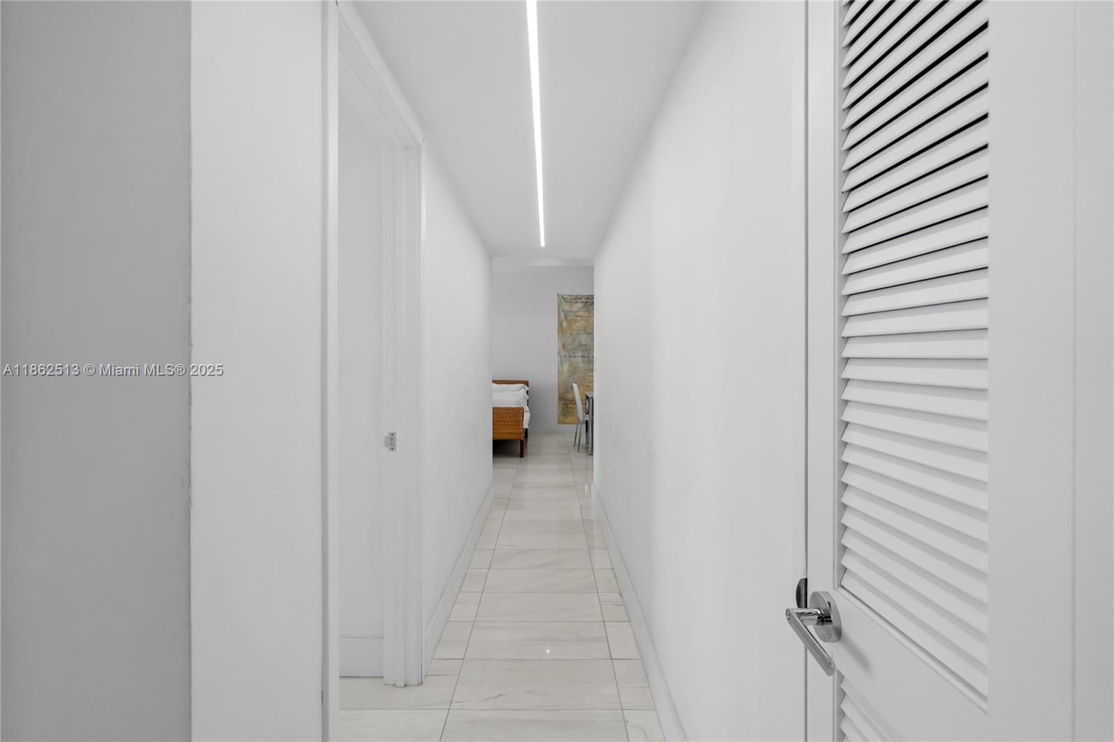 1500 Bay Road, Unit 1548S Miami Beach, FL 33139 - Photo 43 of 63