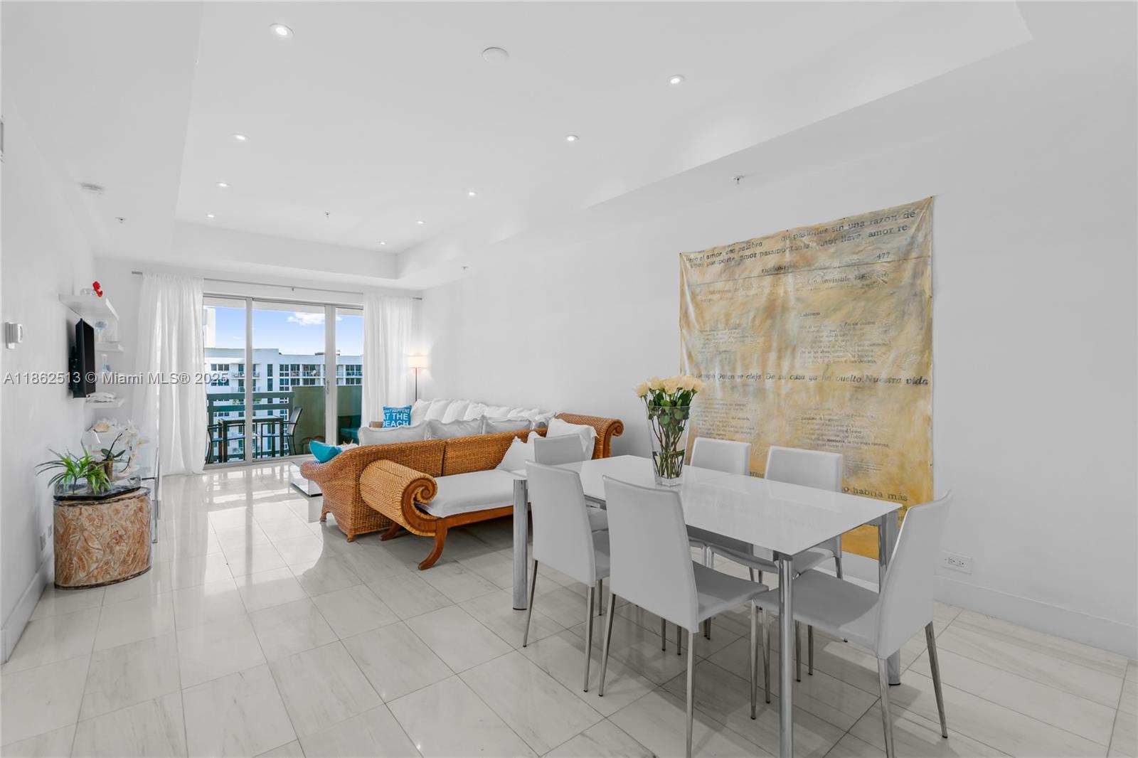 1500 Bay Road, Unit 1548S Miami Beach, FL 33139 - Photo 5 of 63