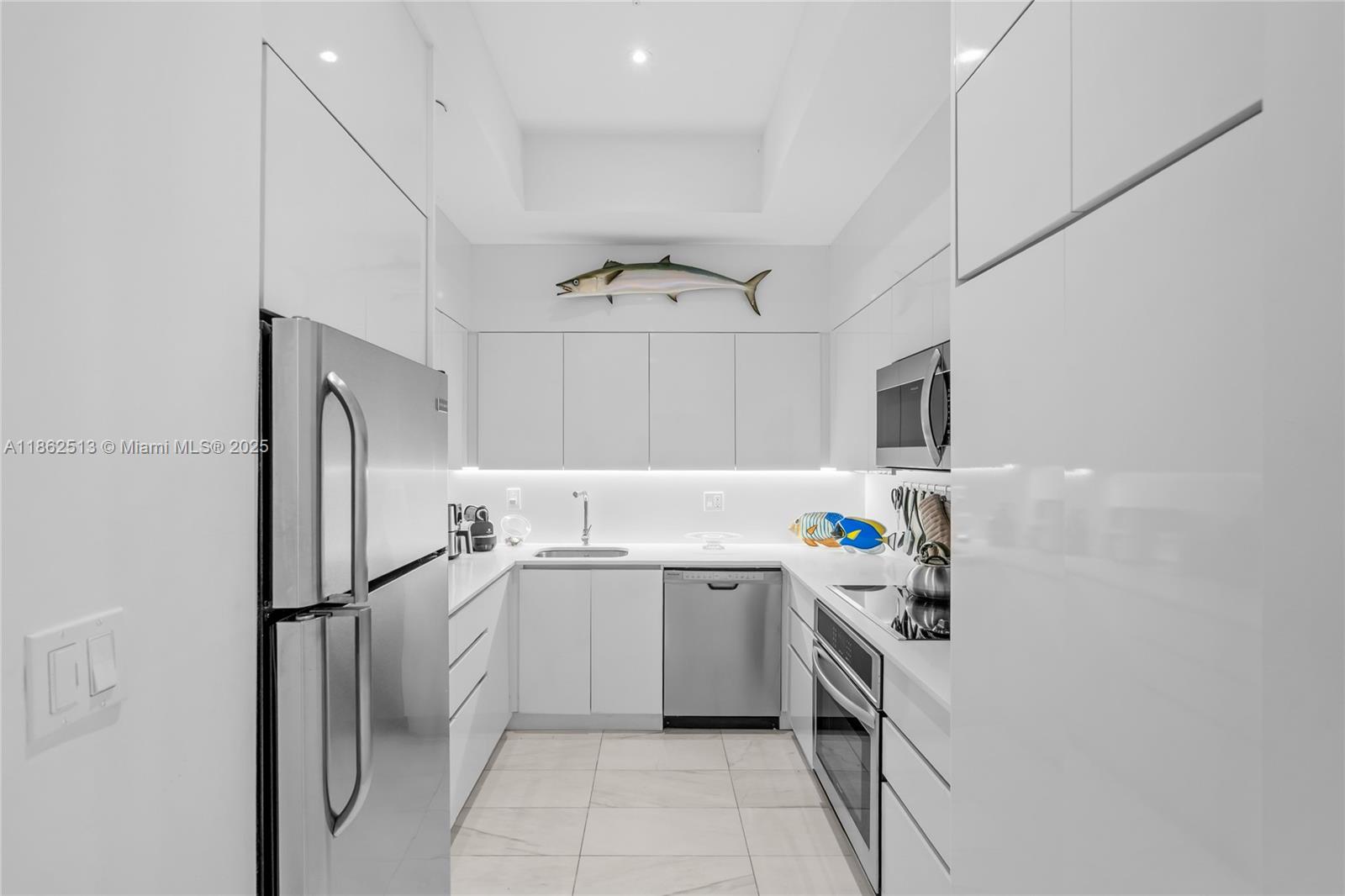 1500 Bay Road, Unit 1548S Miami Beach, FL 33139 - Photo 57 of 63