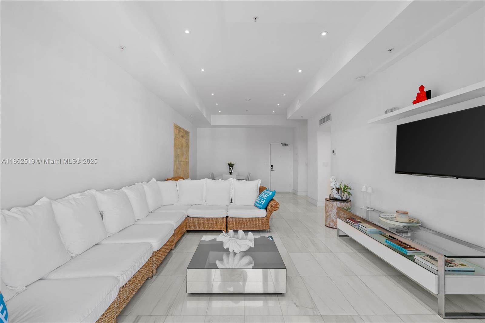 1500 Bay Road, Unit 1548S Miami Beach, FL 33139 - Photo 59 of 63