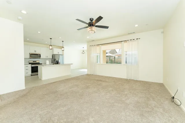 $590,000 | 2241 East Monte Verde Avenue, Visalia, CA 93292