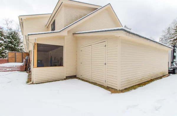 $499,000 | 322 Farmer Drive, St. Johnsbury, VT 05819